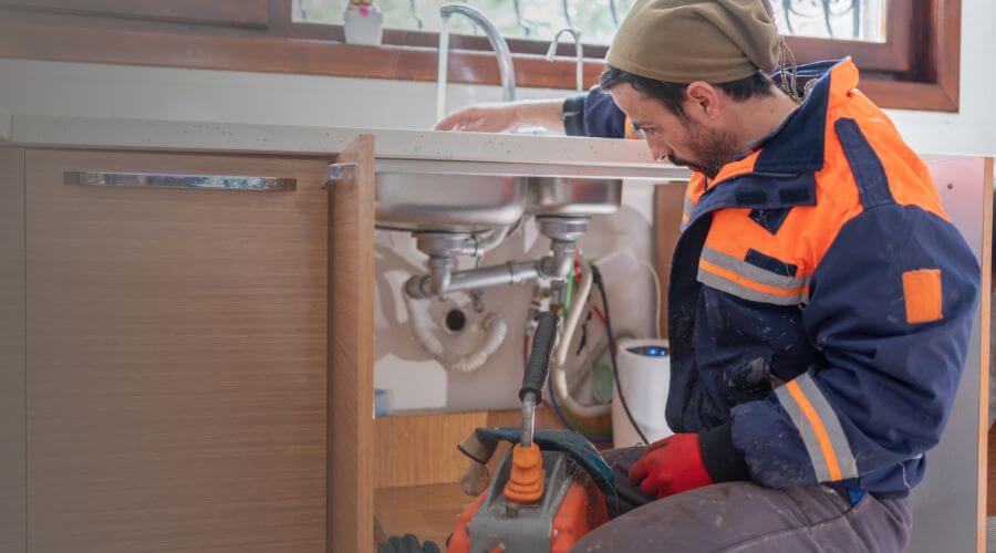 Professional septic pumping service in Wolcottville, IN